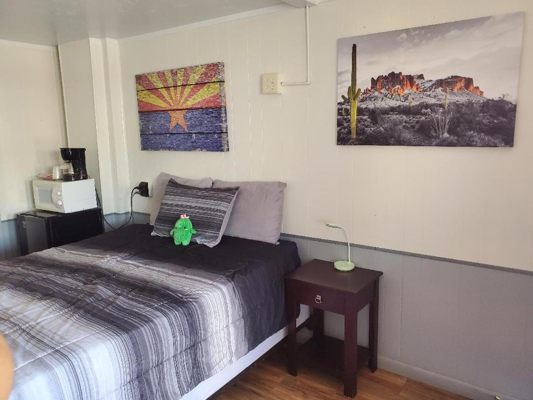 Brad'S Desert Inn Holbrook Εξωτερικό φωτογραφία